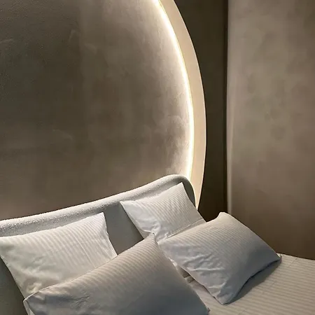 Maison Paume - Collection Aura - A Deux Pas De La Place Ducale Aparthotel