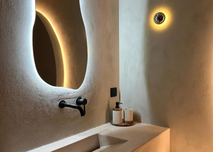 Aparthotel Prive By Collection Aura - A Deux Pas De La Place Ducale Charleville-Mezieres